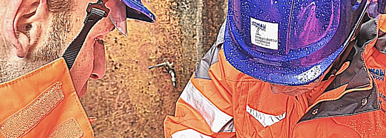 Processi di selezione Header con immagine e testo