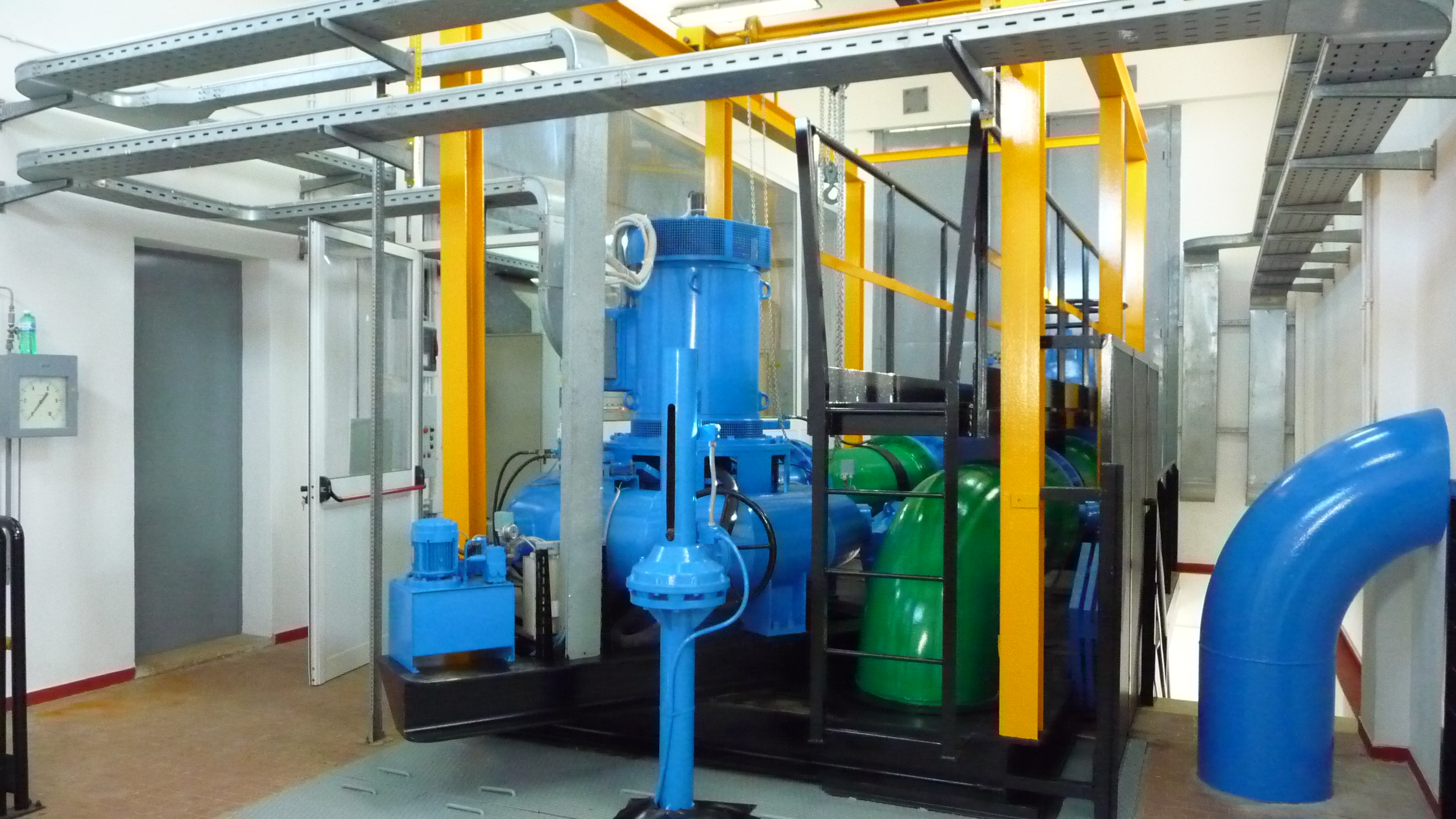 La politica energetica di AQP fonte di risparmio per le famiglie 22 Milioni di Euro risparmiati negli ultimi due anni in tariffa