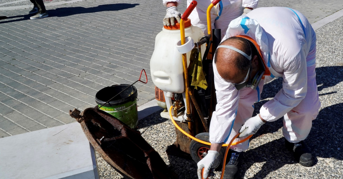 Sanificazione della rete fognaria sulla città di Lecce