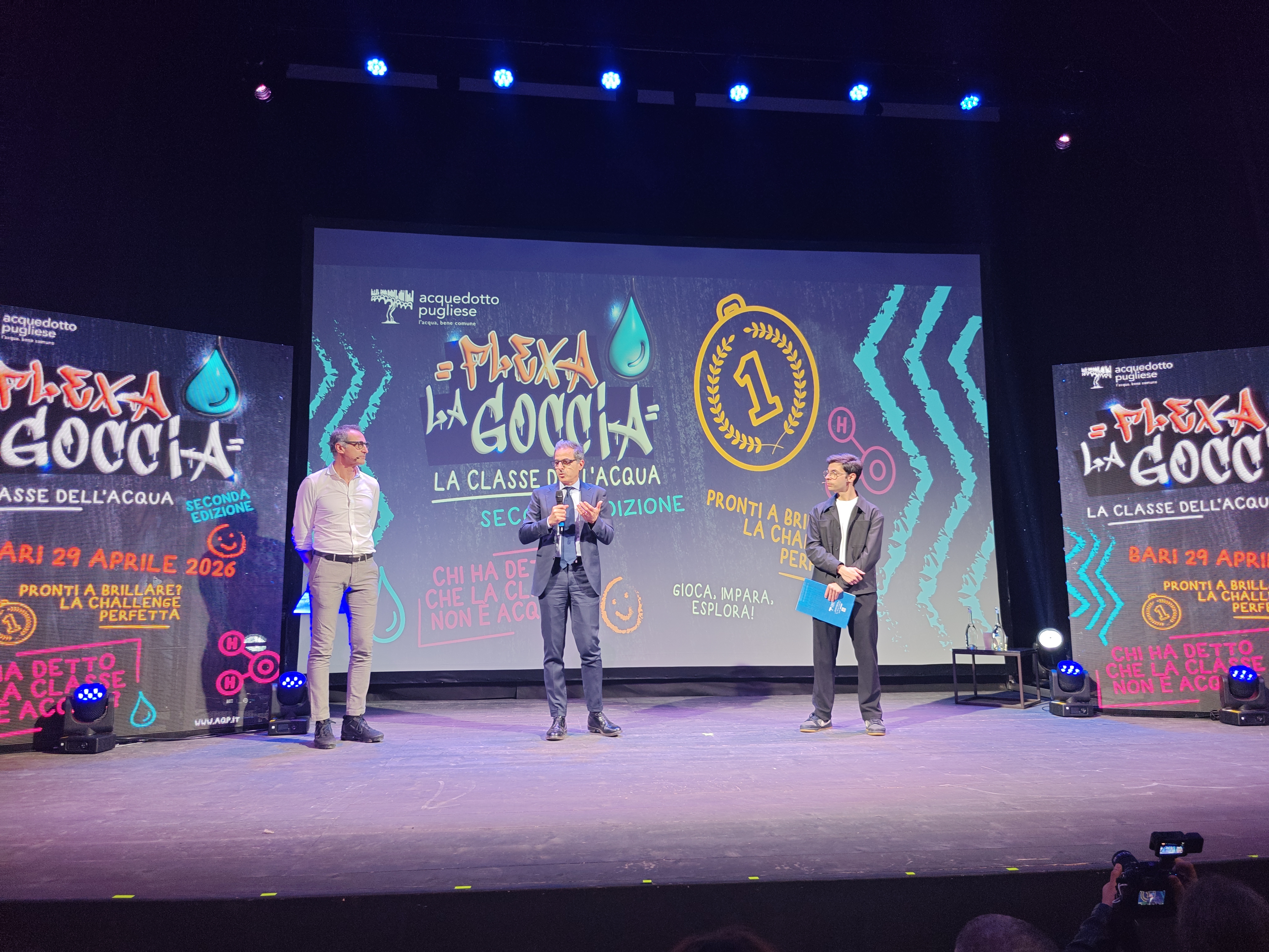 Il nostro Presidente Roberto Venneri sul palco con Vito Palumbo e Nick Radogna 