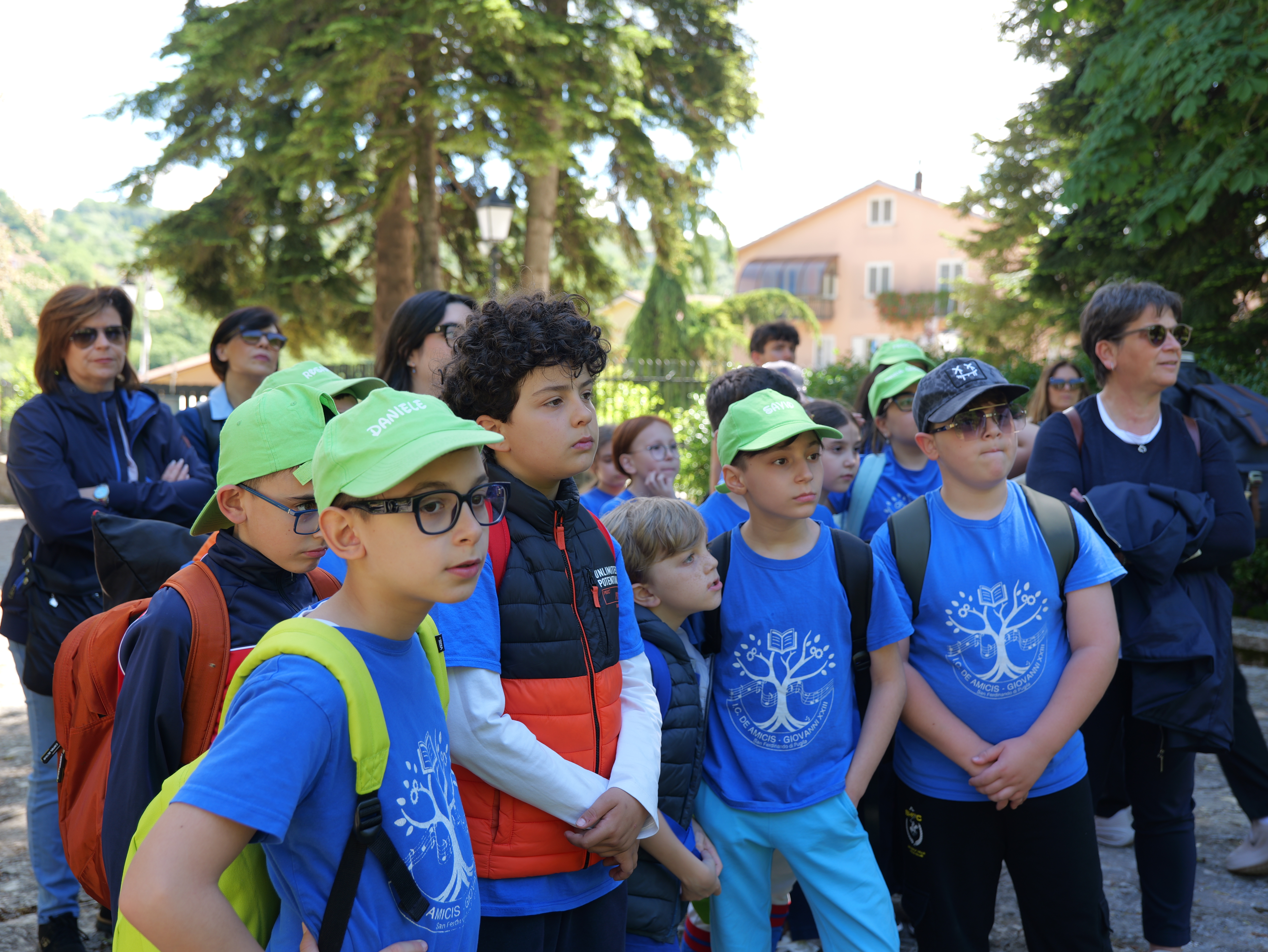 Una foto della classe vincitrice durante la visita