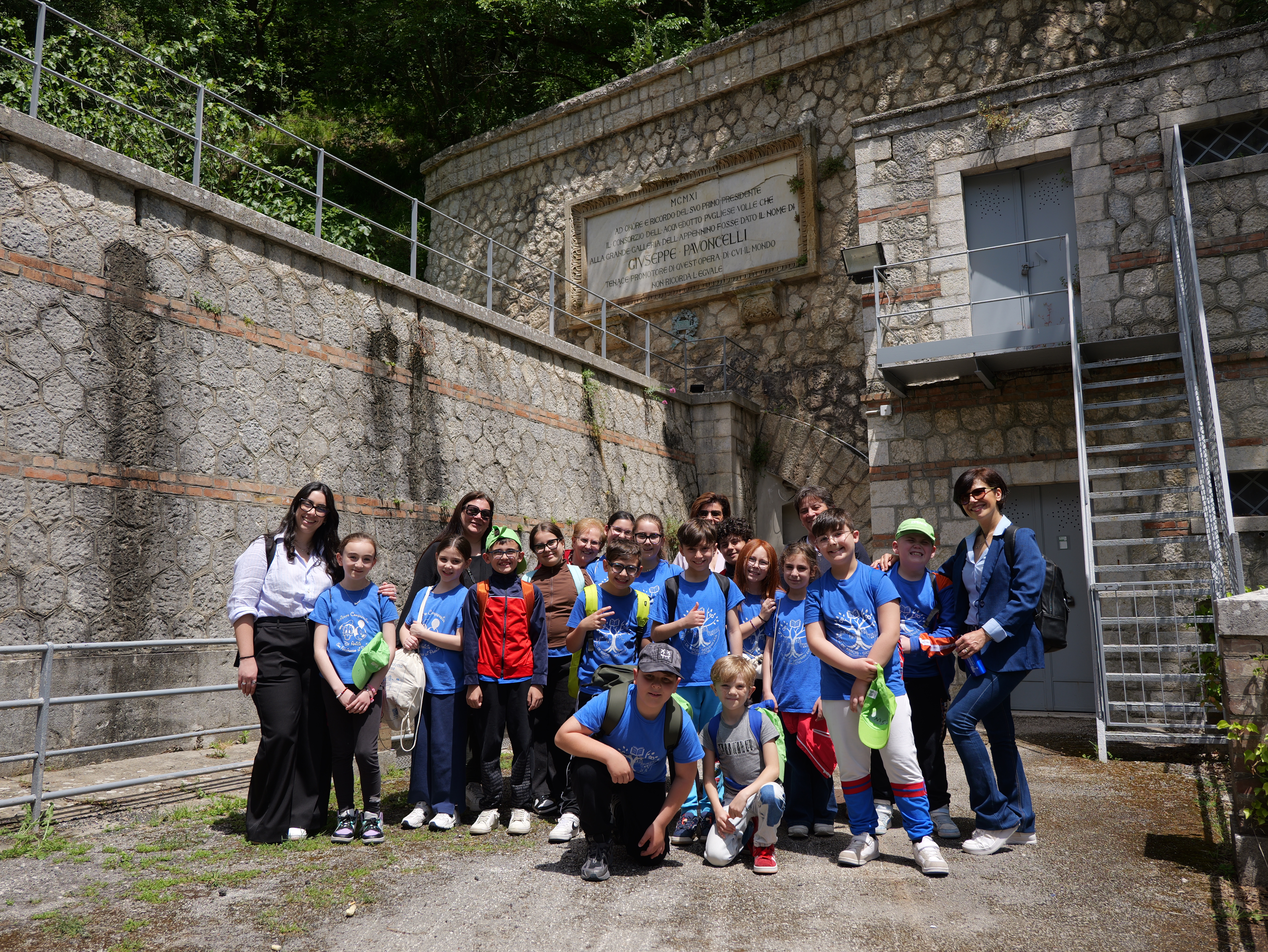 Una foto di tutti i partecipanti alla visita 