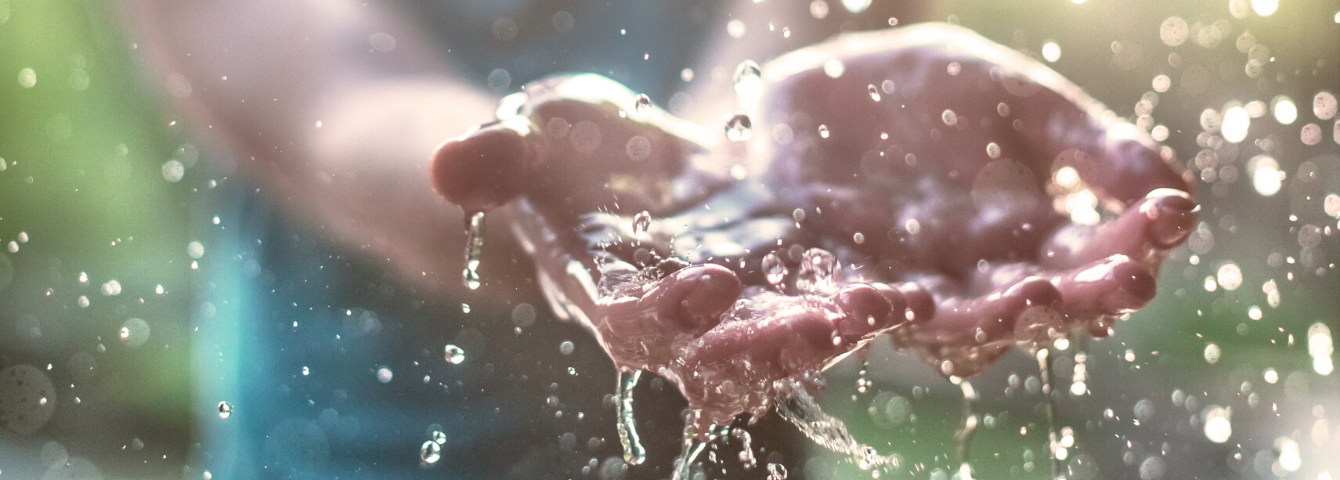 Header con immagine e testo