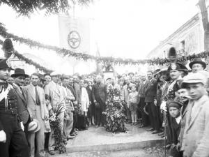 L'acqua arriva in città - L'acqua in piazza