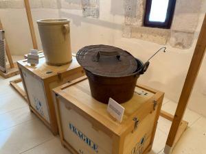 la fontana racconta vieste